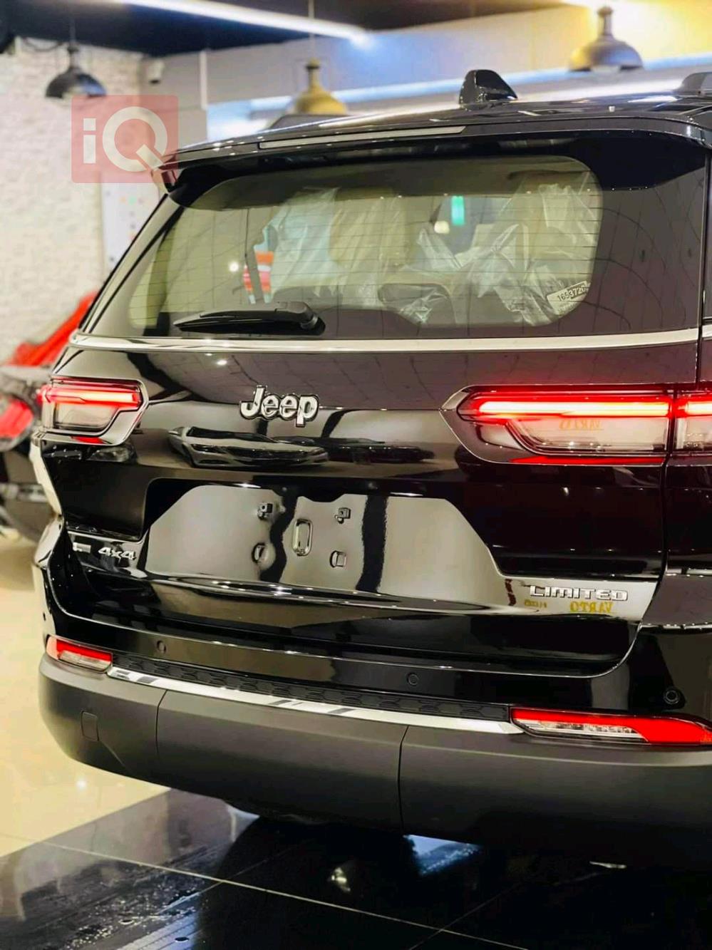 جیپ L گراند شیرۆکی